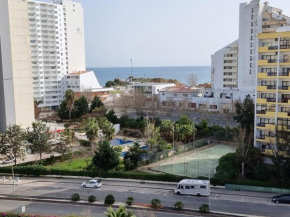 Apartamento encantador com piscina aquecida